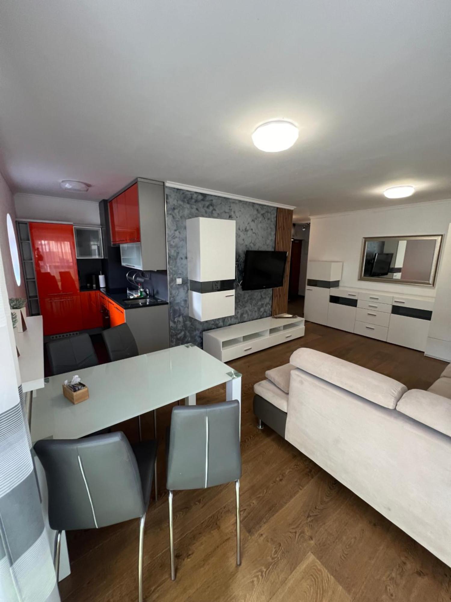 Holiday Apartments Krynica-Zdrój Esterno foto