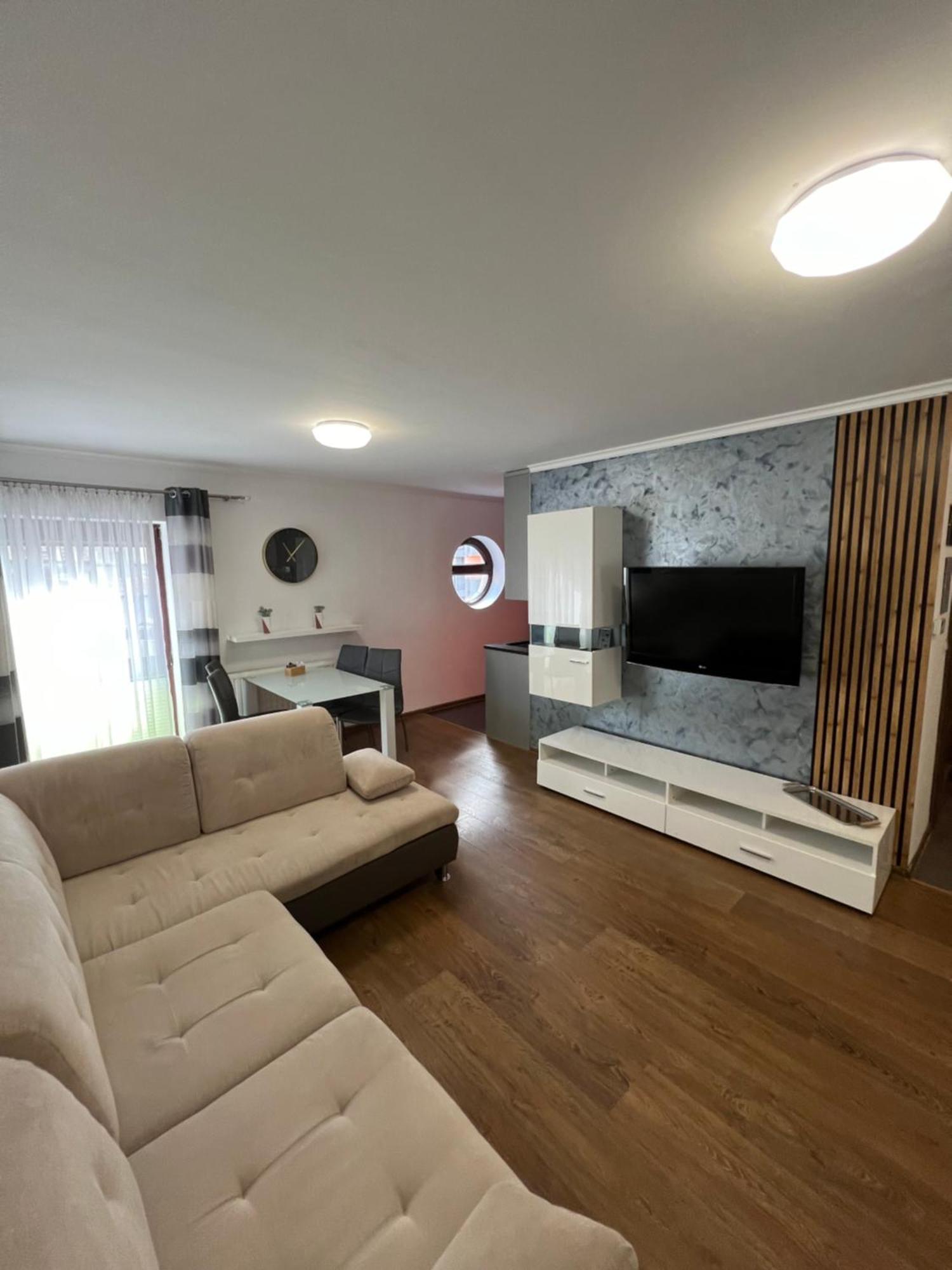 Holiday Apartments Krynica-Zdrój Esterno foto